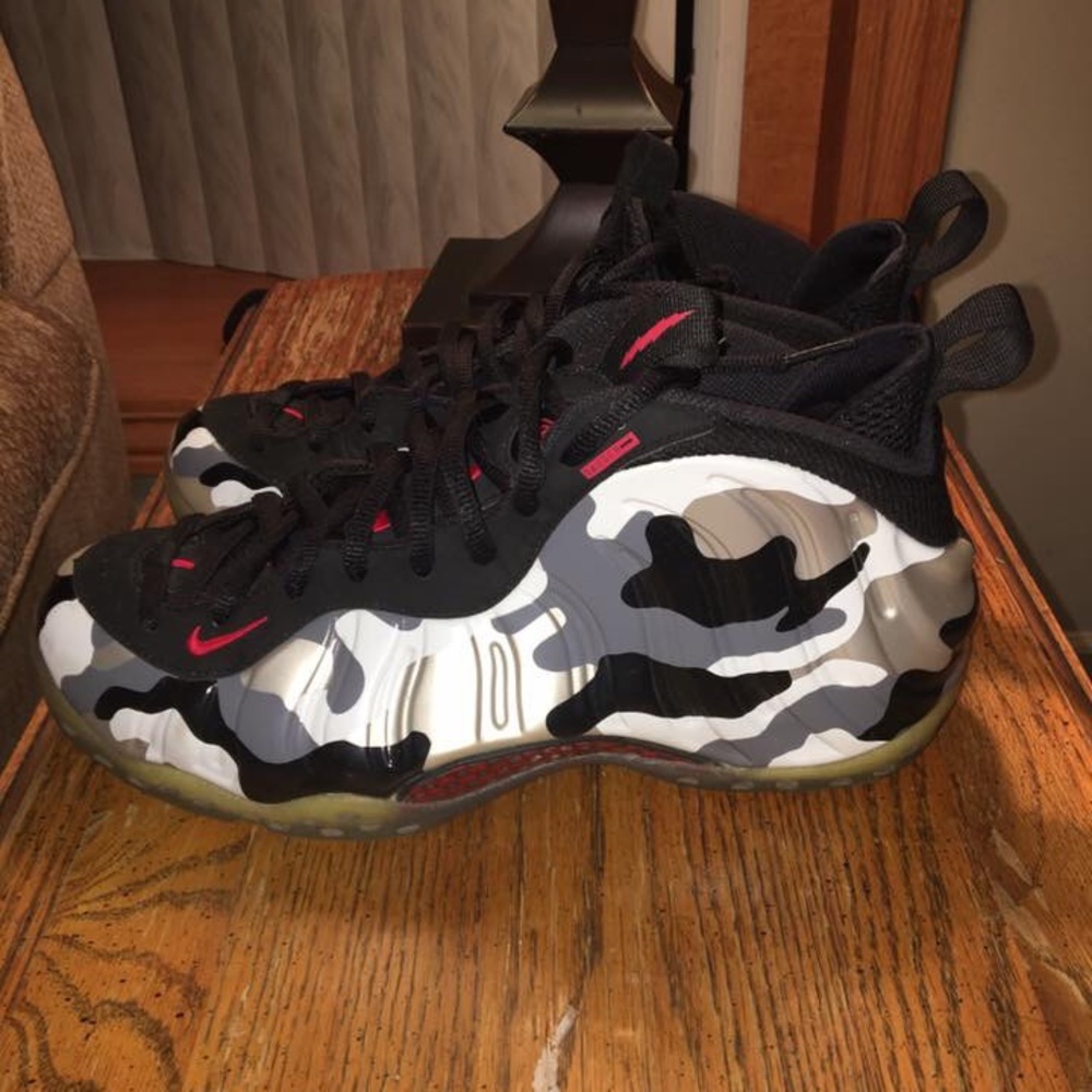 Nike Air Foamposite One Fighter Jet